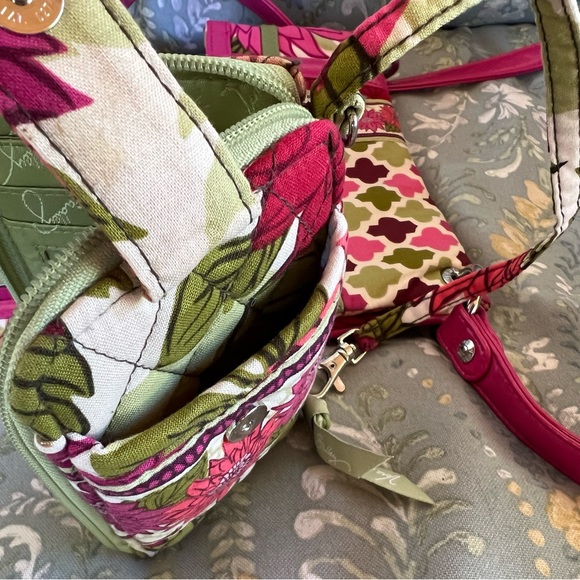 Vera Bradley Hello Dahlia print Crossbody Purse and Matching Wallet Set - Picture 11 of 13